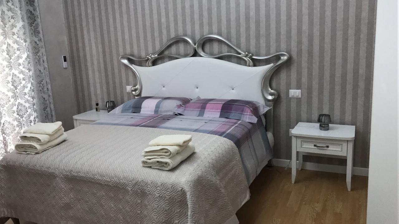 Bed and Breakfast Donna Margharet Кротоне Экстерьер фото